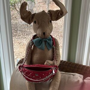 Bagdley Mischka Leather belt bag